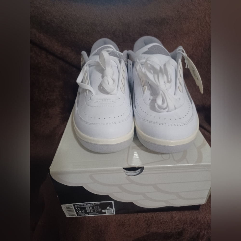 Jordan 2 Low Python Size 11 - Picture 2 of 4
